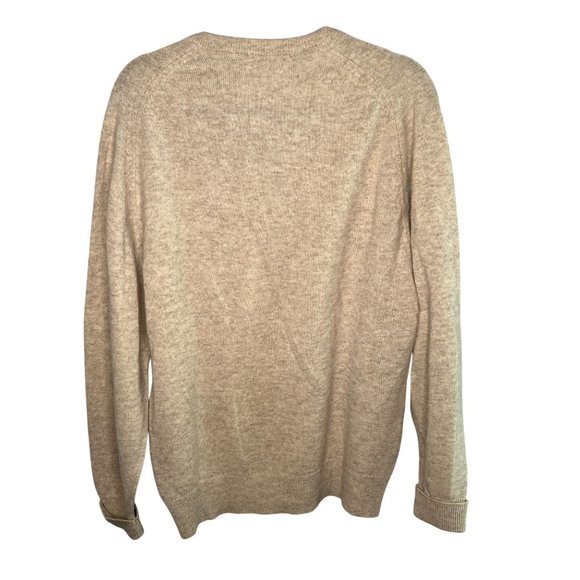 VTG L.L. Bean 100% Lambswool V-Neck Sweater size Medium Beige Made in Scotland - Picture 2 of 13